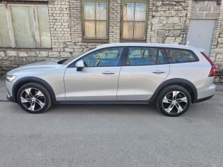 Volvo V60 Cross Country Luxury 2.0 145kW