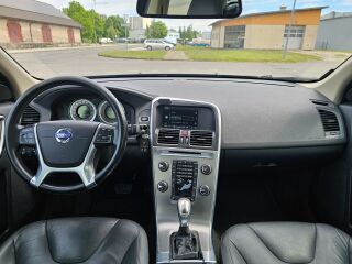 Volvo XC60 Summum 2.4 158kW