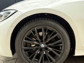 BMW 320 M-pakett 2.0 140kW