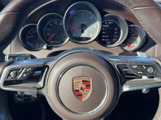 Porsche Cayenne 4.2 V8 283кВ