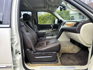 Cadillac Escalade Platinum 6.0 V8 248kW