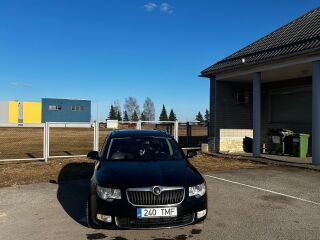Skoda Superb 1.8 118kW