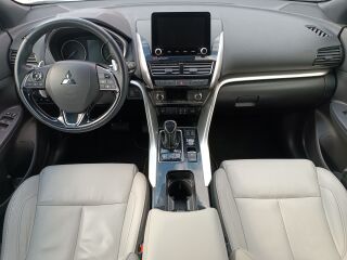 Mitsubishi Eclipse Cross Instyle Plus Pano 4WD 2.4 PHEV 138kW