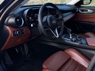 Alfa Romeo Giulia 2.0 R4 206кВ