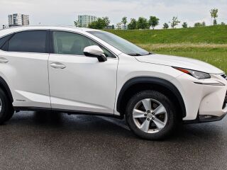 Lexus NX 300h 2.5 114kW