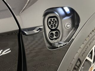 Porsche Taycan 4 Cross Turismo FL 320kW