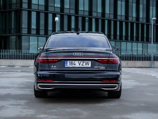 Audi A8 60 e-tron Quattro 3.0 V6 250 kW/60 kW TFSI OVC-HEV 250kW