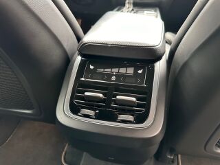 Volvo XC60 R-Design Intelli Safe MY2019 AWD 2.0 D4 140kW