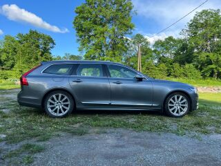 Volvo V90 T8 AWD Inscription 2.0 T8 Twin-Engine PLUG-IN-Hybrid 251kW
