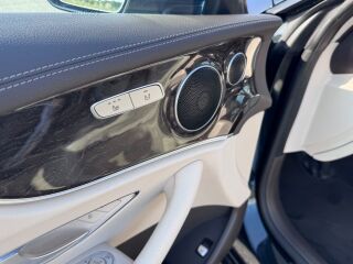 Mercedes-Benz E 220 2.0 R4 143kW