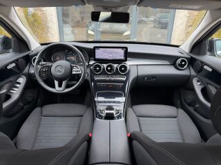 Mercedes-Benz C 220 d T 2.0 143kW