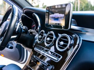 Mercedes-Benz GLC 300 2.0 180kW