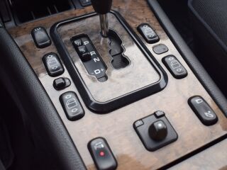 Mercedes-Benz E 220 Avangarge 2.2 R4 CDI 105kW