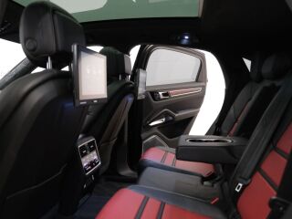Porsche Cayenne Turbo S E-Hybrid 4.0 500kW