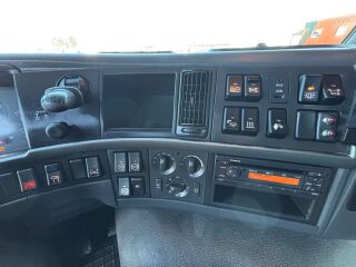 Volvo FM 460 6x2 345kW