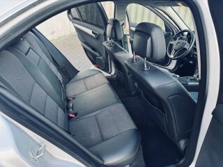 Mercedes-Benz C 220 2.1 125kW