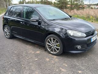 Volkswagen Golf 1.6 77kW