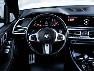 BMW X7 3.0 294kW