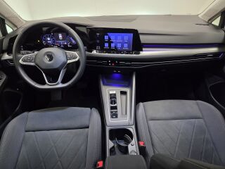 Volkswagen Golf Variant 1.5 96кВ
