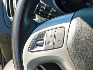 Hyundai ix35 1.6 99кВ