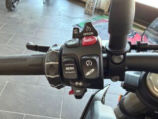 BMW S 1000 R R4 121kW