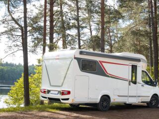 LMC 1055 Tourer Lift H664 G Special Edition 2.0 R4 125kW