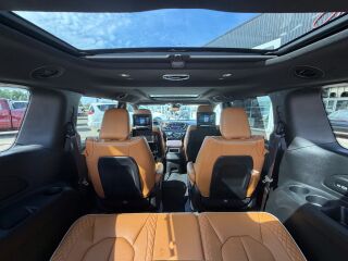 Chrysler Pacifica Pinnacle 3.6 V6 Pentastar 162kW
