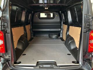 Toyota ProAce Long Double Side Door Professional Plus 62kW