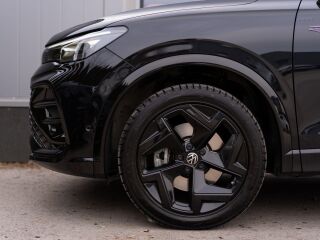 Volkswagen Tiguan R-Line 4motion 2.0 142кВ