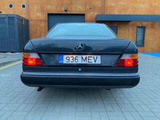 Mercedes-Benz CE 230 2.3 R4 97kW