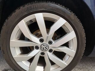 Volkswagen Golf Variant Highline Facelift DSG 2.0 tdi 110кВ