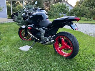 Moto Guzzi Breva 850 ie V2 Twin 90c 54кВ