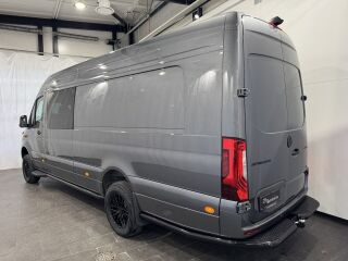 Mercedes-Benz Sprinter 319CDI 9G-TRONIC 4X4 A4 2.0 140kW