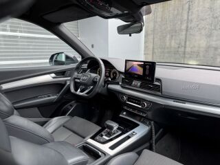 Audi Q5 55 TFSIe quattro S-line 2.0 270kW