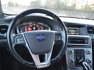 Volvo V60 D4 2.0 133kW