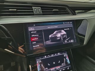 Audi Q8 e-tron 50 QUATTRO 250kW