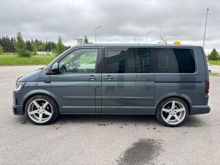 Volkswagen Multivan 2.5 128кВ