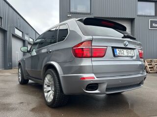 BMW X5 M50 3.0 280kW