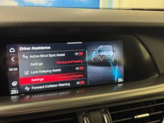 Alfa Romeo Stelvio Veloce Launch Edition 2.0 206kW