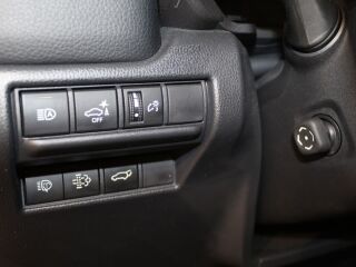 Toyota Land Cruiser Executive 4WD 2.8 151кВ