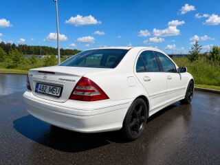 Mercedes-Benz C 200 Kompressor 1.8 120kW