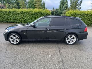 BMW 320 XDrive 2.0 R4 135kW