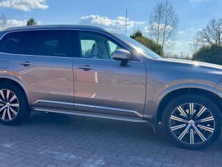 Volvo XC90 B5 D 235hp Inscription 7s AT8 AWD 2.0 173kW