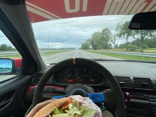 BMW 323 2.8 R6 M52B28tu 160kW