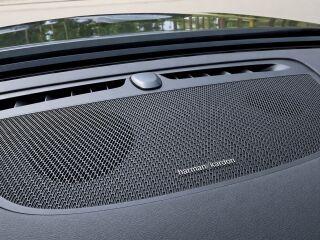 Volvo V60 Plus Dark R-Design Intelli Safe Luxury MY23 2.0 T8 Recharge Twin Engine Plug-in-Hybrid 335kW