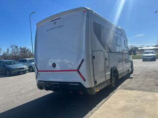 Bürstner Signature 7.5 2.2 103kW