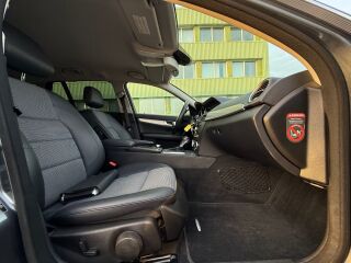 Mercedes-Benz C 220 Avantgarde AMG Facelift EU5 2.1 R4 CDI 125kW