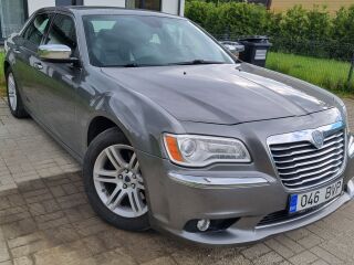 Lancia Thema 3.0 V6 176кВ