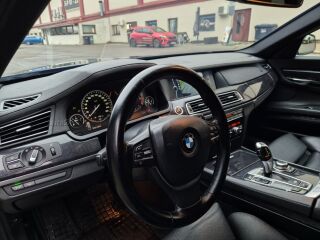 BMW 730 3.0 180kW