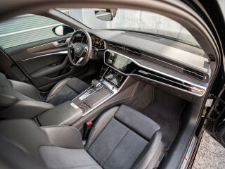 Audi A6 Avant S line 50TFSIe quattro 2.0 220kW